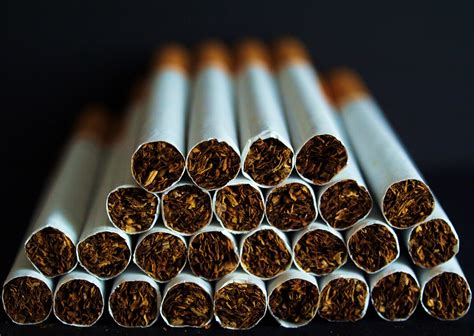 cigarros de tabaco.